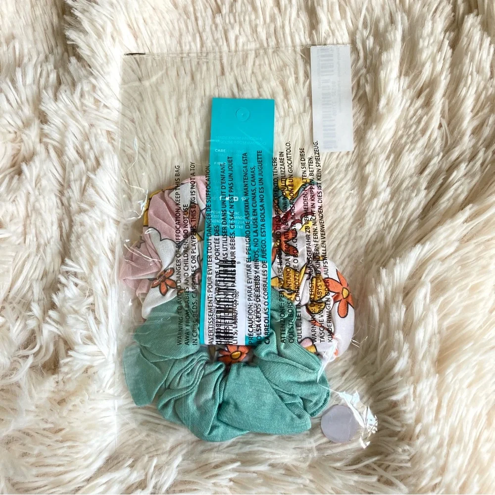 Posh Peanut Groovy Rainbow Scrunchie Set